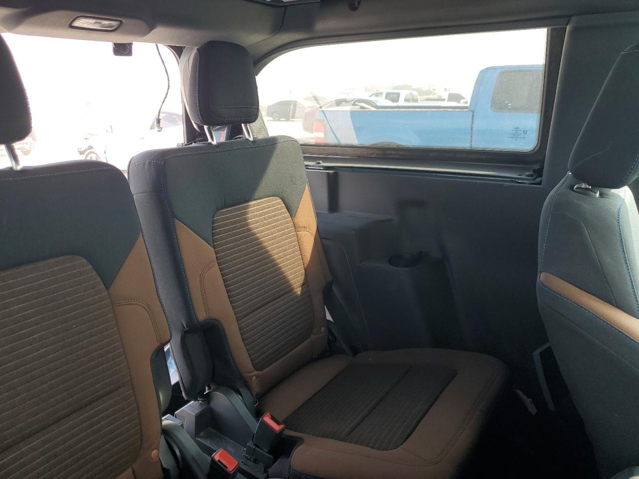 2022 Ford Bronco Base VIN: 1FMDE5AH9NLB10129 Lot: 89722855