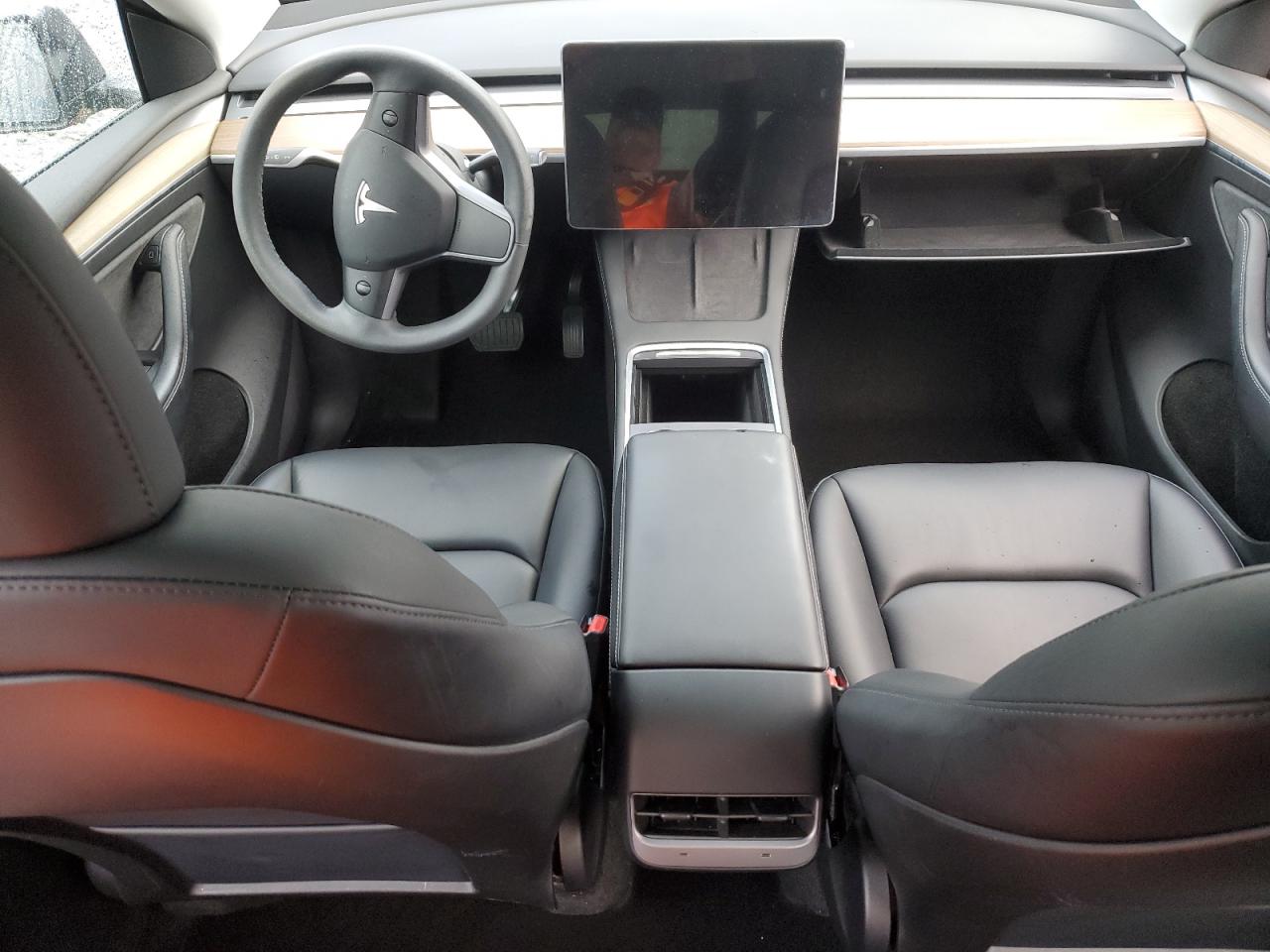 2023 Tesla Model Y VIN: 7SAYGDEE9PA100524 Lot: 89834715