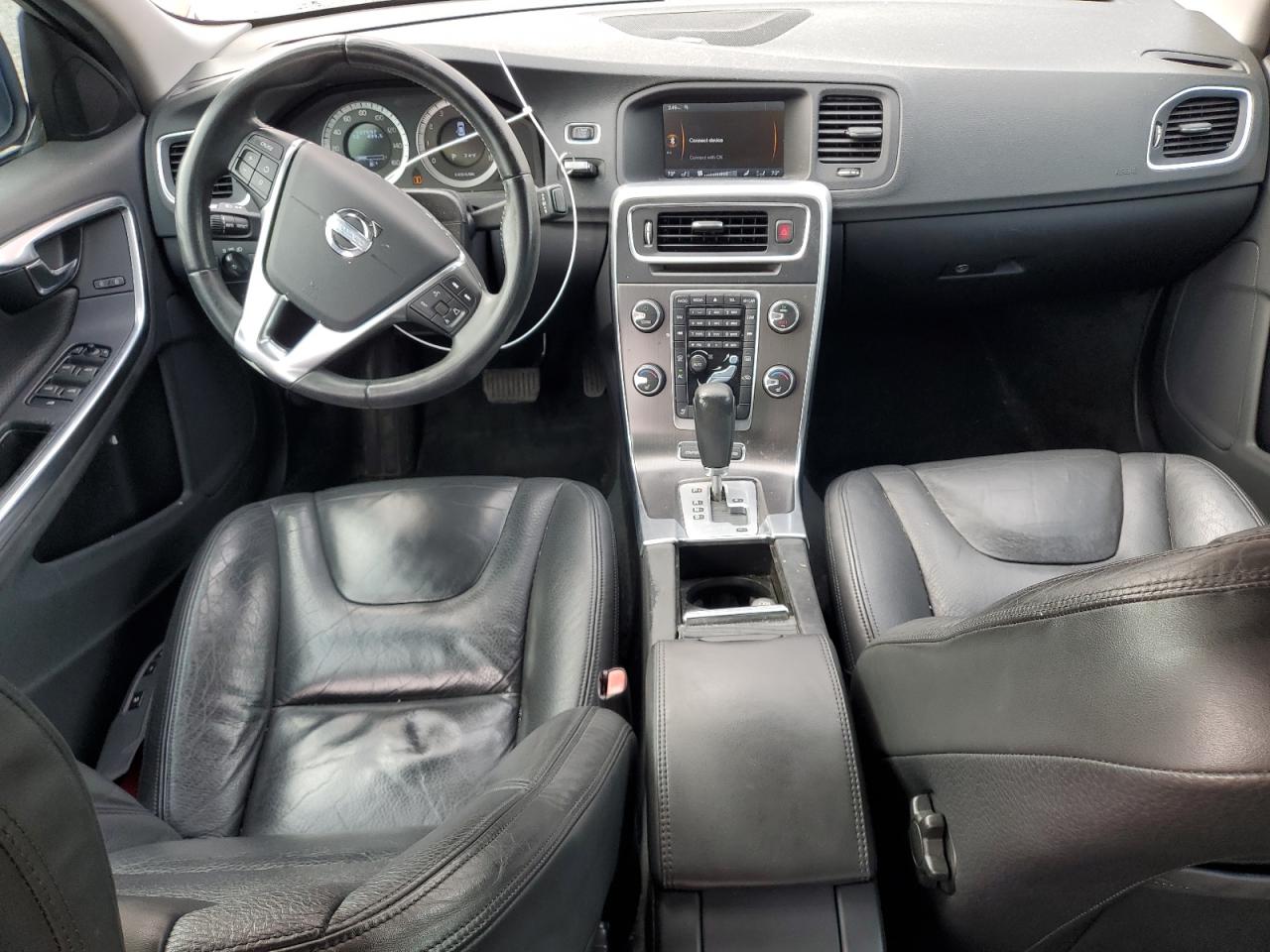 2011 Volvo S60 T6 VIN: YV1902FH7B2014740 Lot: 81901155