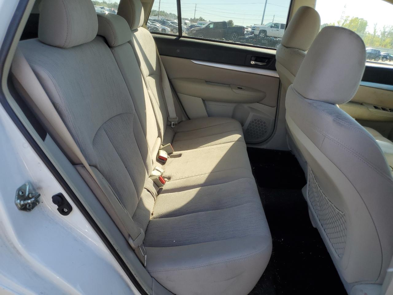 2014 Subaru Outback 2.5I Premium VIN: 4S4BRCCC1E3265257 Lot: 81985155