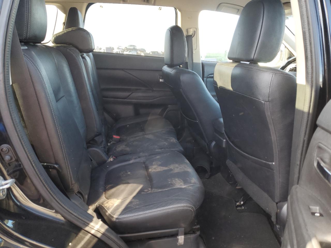 2018 Mitsubishi Outlander Se VIN: JA4AZ3A35JZ040666 Lot: 82489715