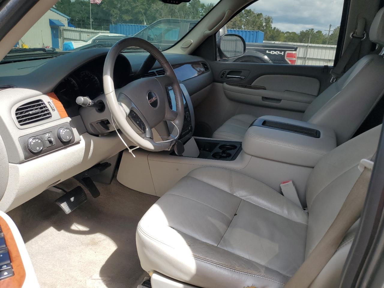 2008 GMC Sierra K1500 VIN: 2GTEK13M181225709 Lot: 84014465