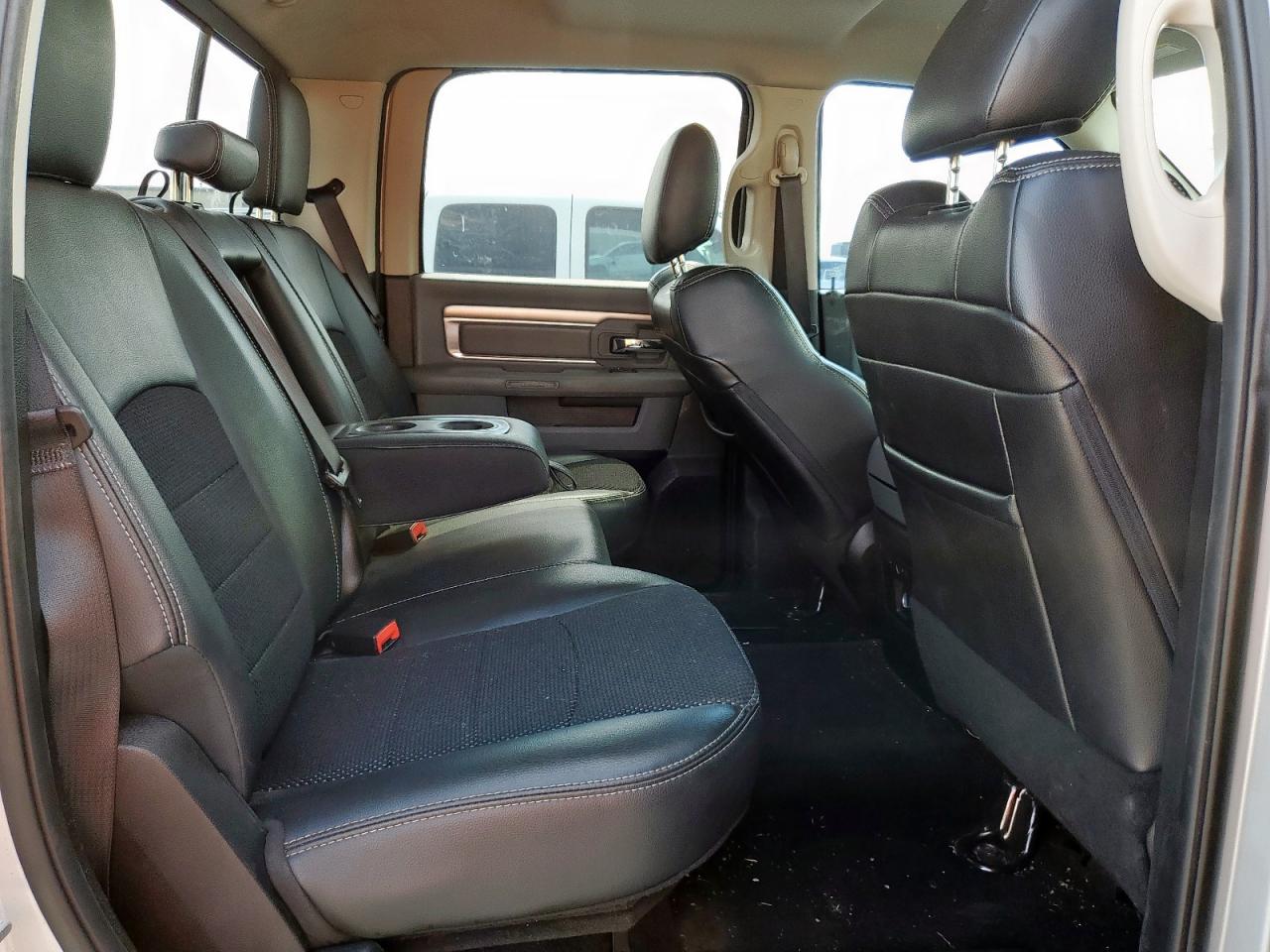 2017 Ram 1500 Slt VIN: 1C6RR7LT1HS655979 Lot: 82177515