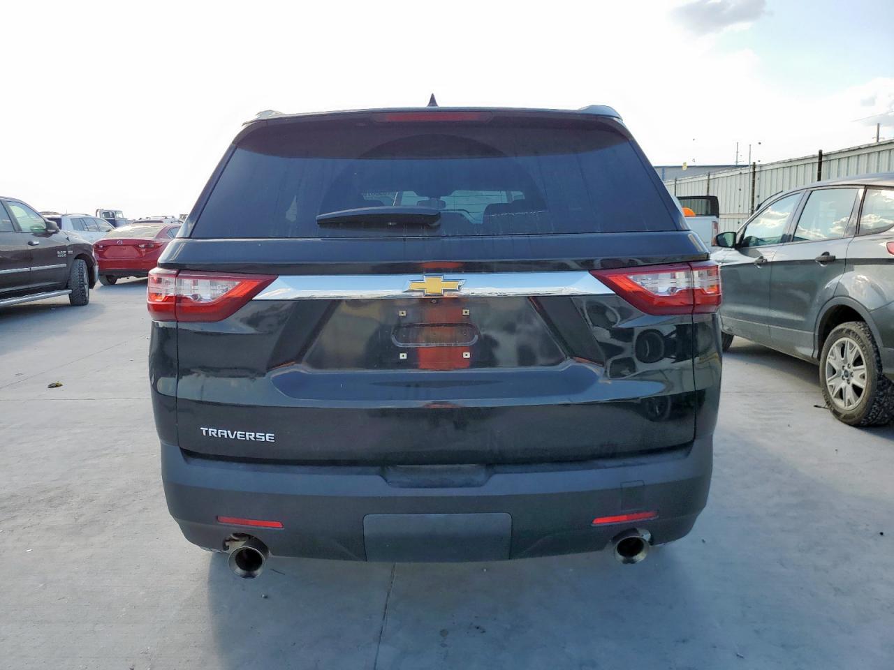 2019 Chevrolet Traverse Ls VIN: 1GNERFKW5KJ106559 Lot: 85687035