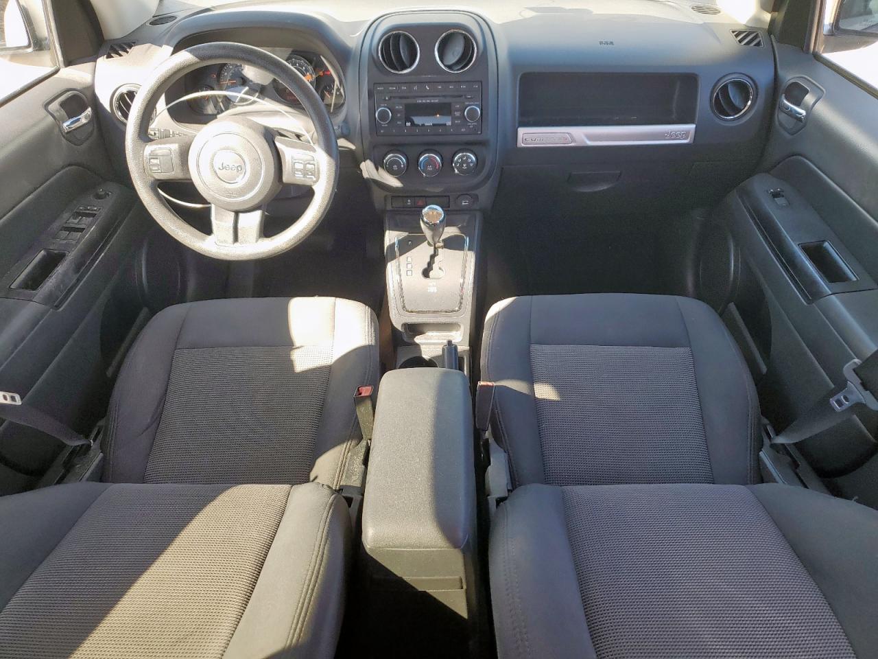 2016 Jeep Compass Sport VIN: 1C4NJCBA2GD739240 Lot: 90319745