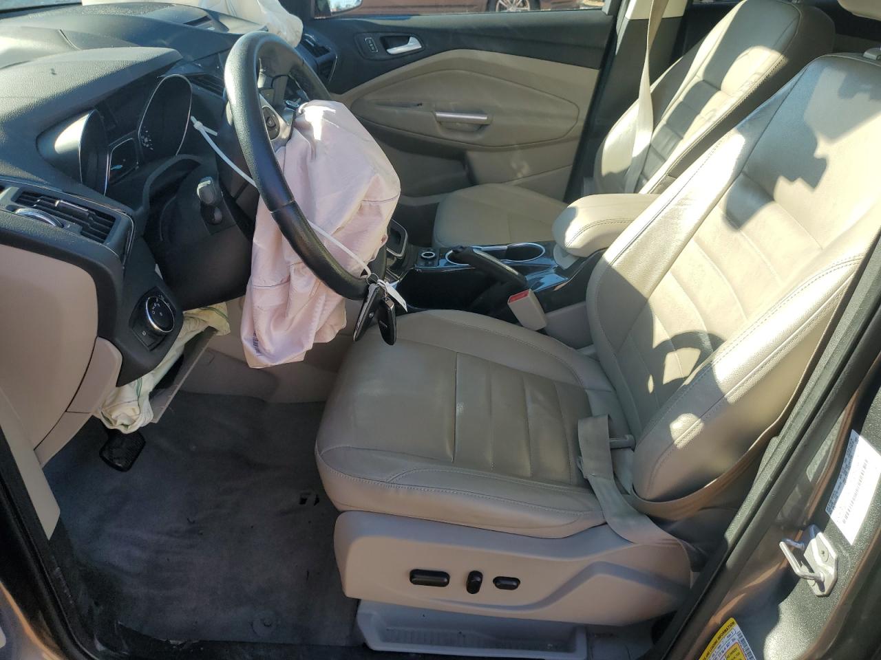 2014 Ford Escape Titanium VIN: 1FMCU0J95EUB81879 Lot: 82444345