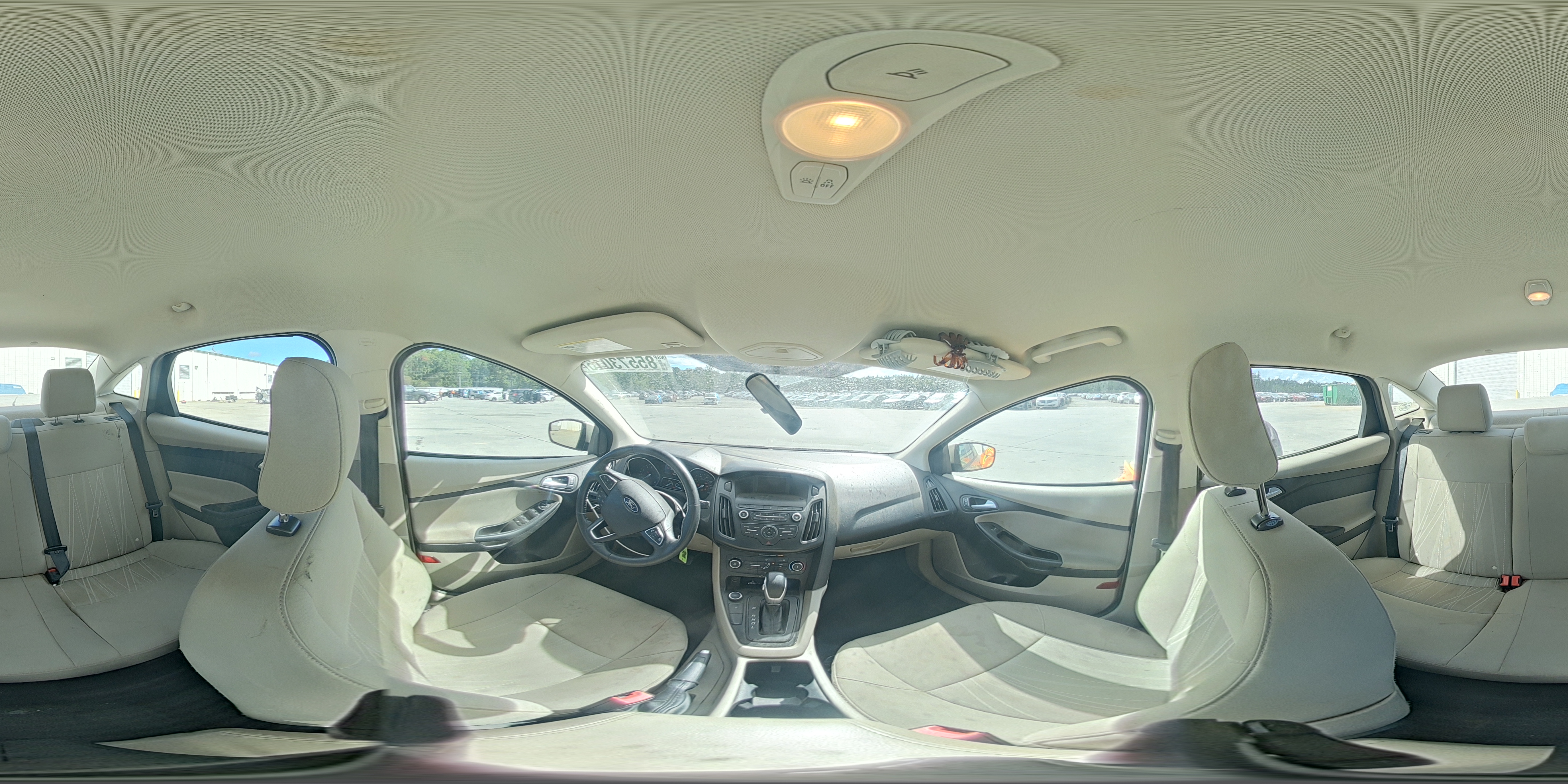 2018 Ford Focus Se VIN: 1FADP3F25JL219257 Lot: 85573015