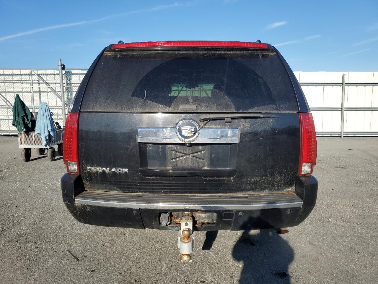 2007 Cadillac Escalade Esv VIN: 1GYFK66897R321586 Lot: 82005895