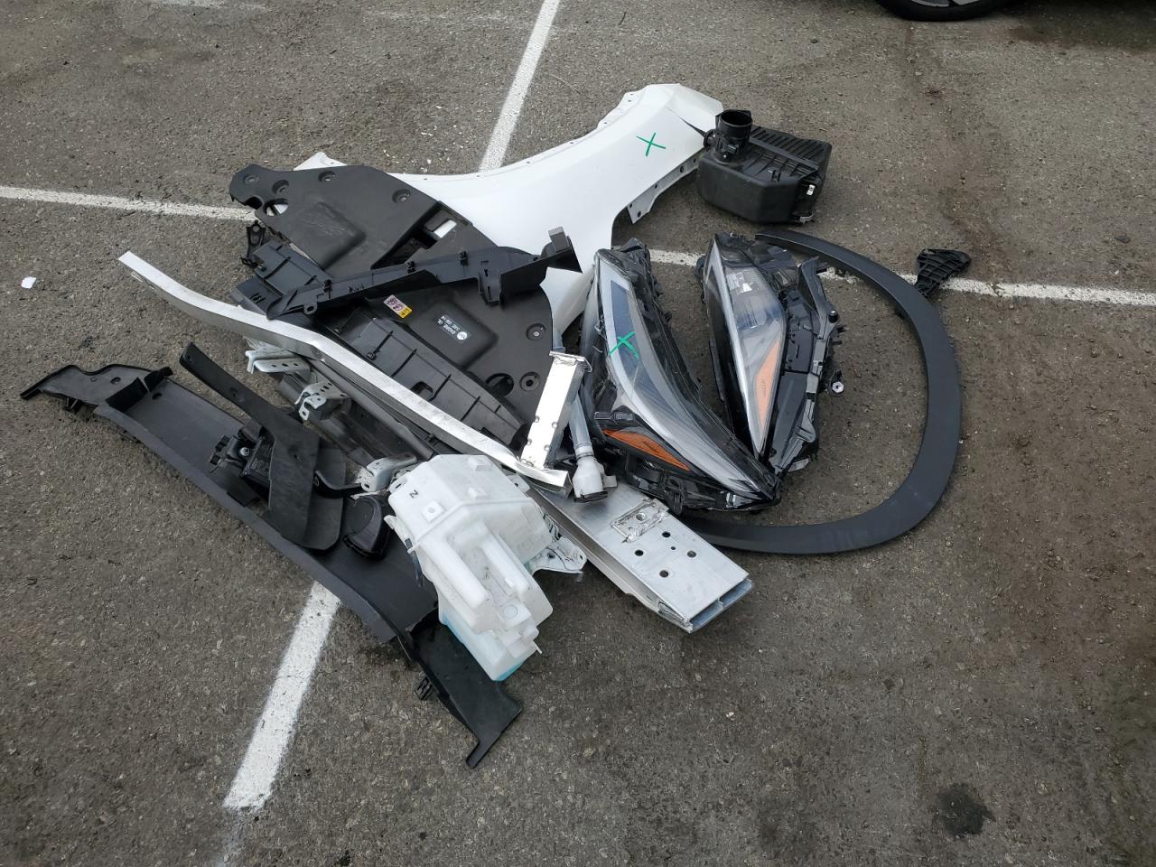 2025 Lexus Nx 350H Base VIN: JTJGKCEZ2S2046483 Lot: 85331135