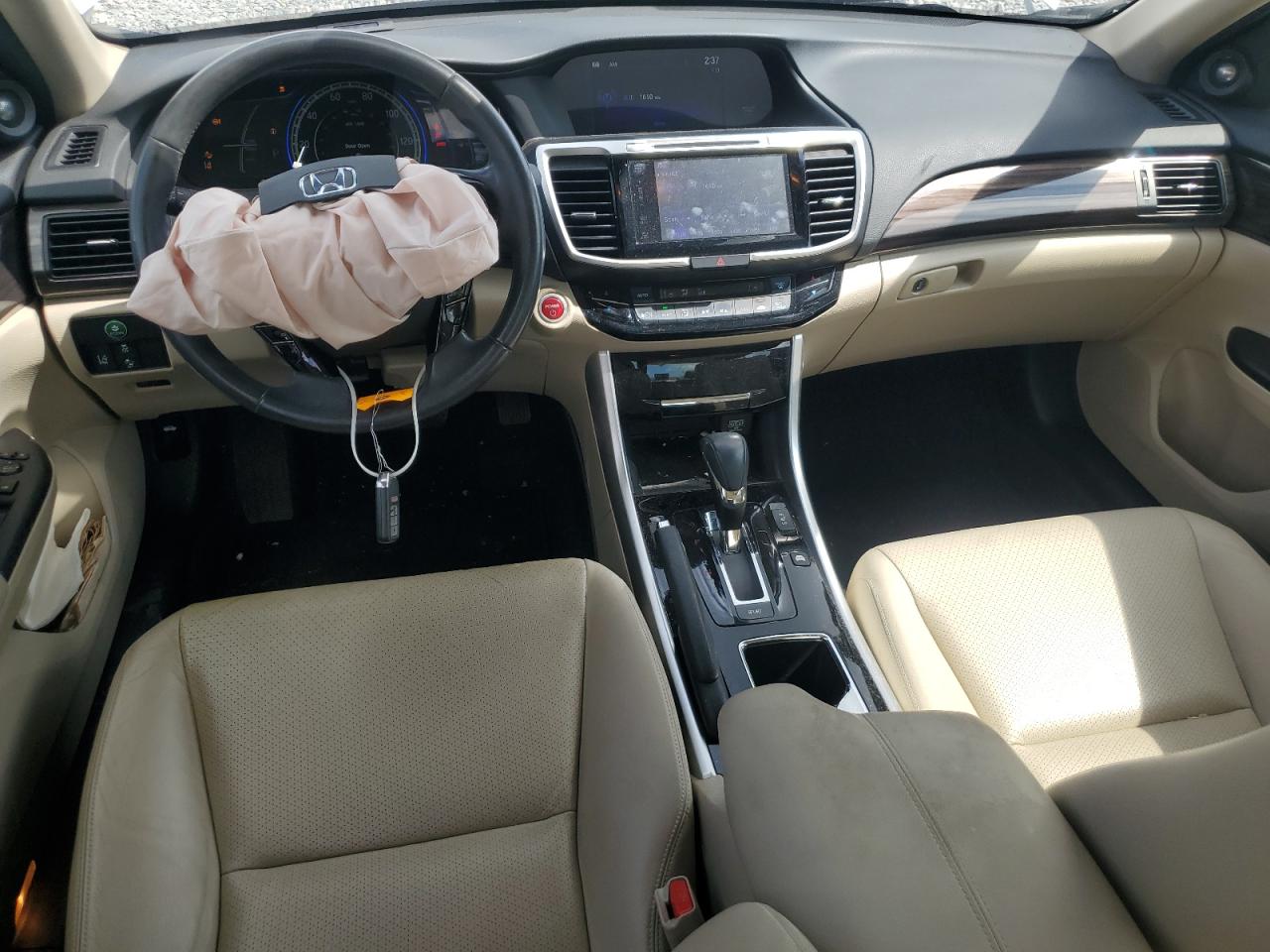 2017 Honda Accord Hybrid Exl VIN: JHMCR6F55HC000254 Lot: 84549035