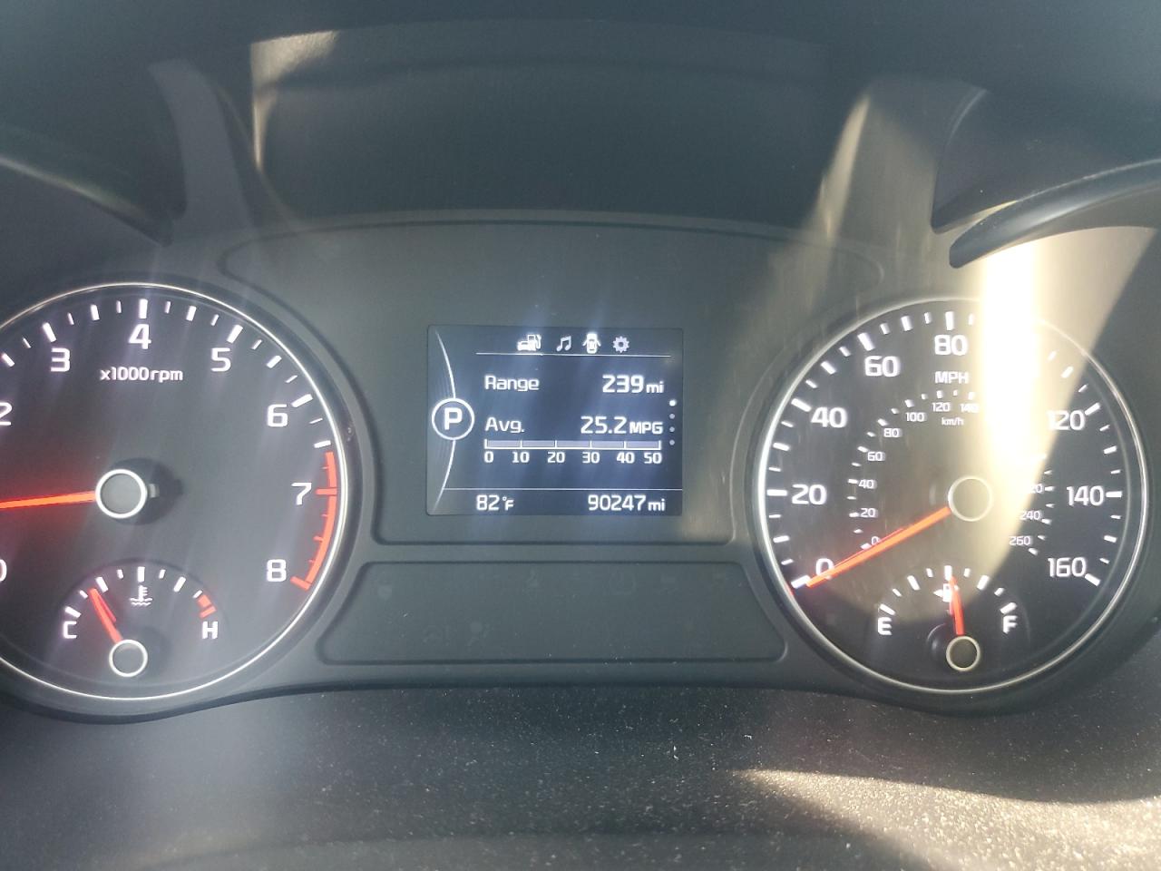 2018 Kia Optima Ex VIN: 5XXGU4L38JG216596 Lot: 85150325