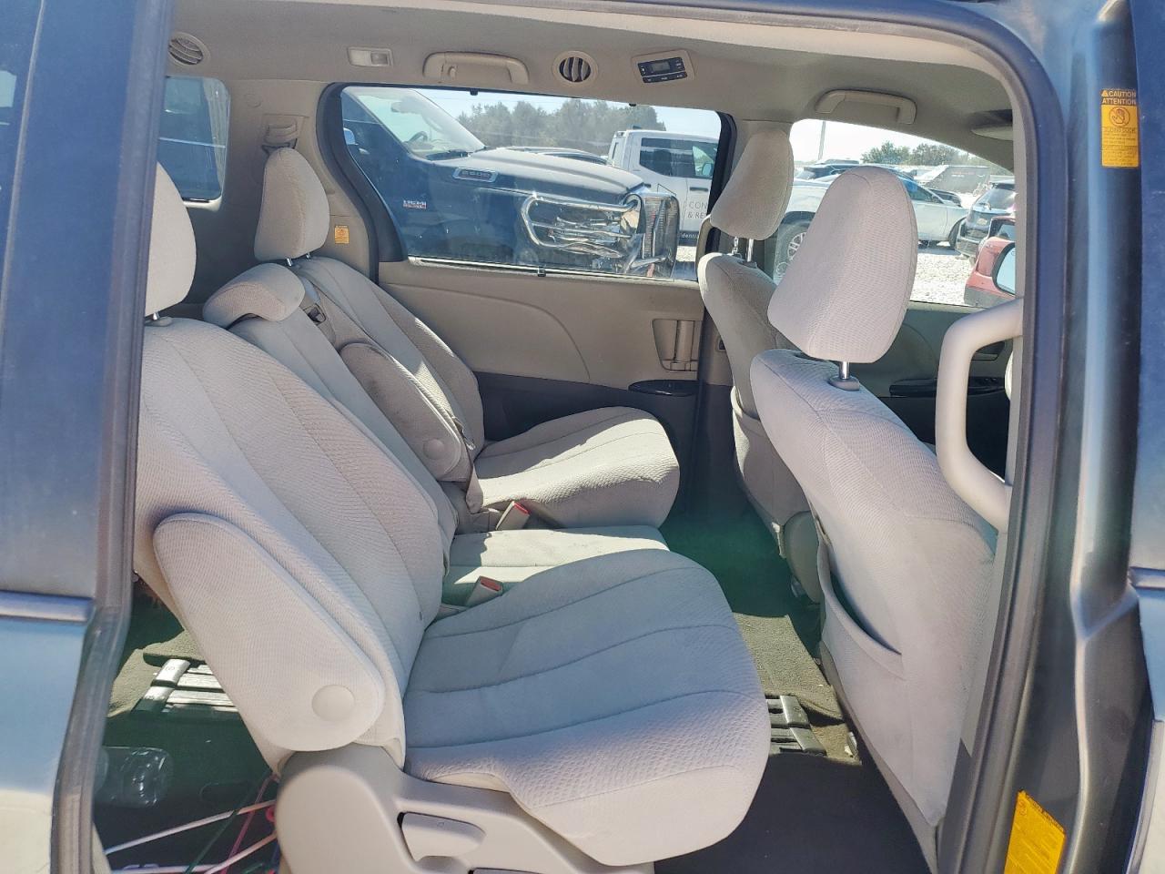 2013 Toyota Sienna Le VIN: 5TDKK3DC5DS317316 Lot: 86318805