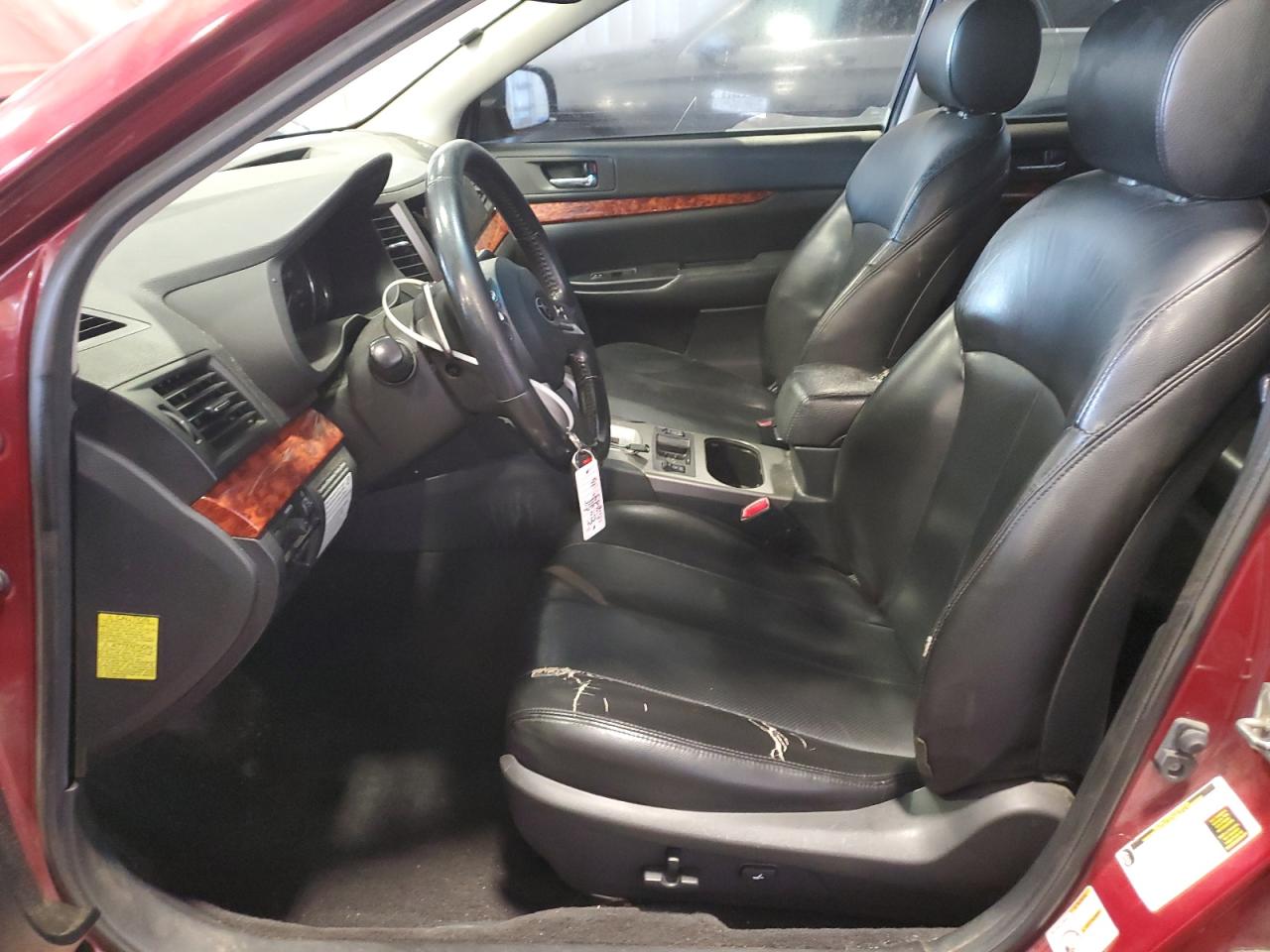 2010 Subaru Legacy 2.5I Limited VIN: 4S3BMBK6XA3233121 Lot: 86302655