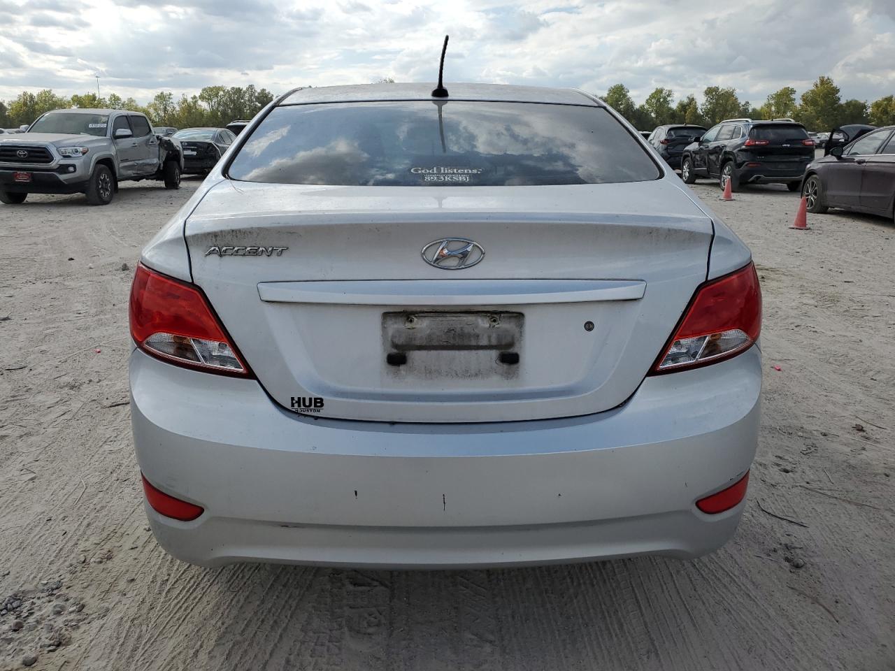 2016 Hyundai Accent Se VIN: KMHCT4AE5GU061073 Lot: 82587875