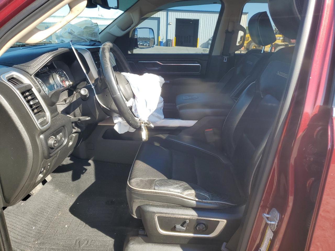 2019 Ram 1500 Laramie VIN: 1C6SRFJT7KN558791 Lot: 85425125