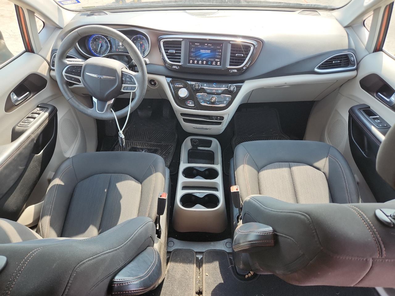 2018 Chrysler Pacifica Lx VIN: 2C4RC1CG2JR157016 Lot: 85005745