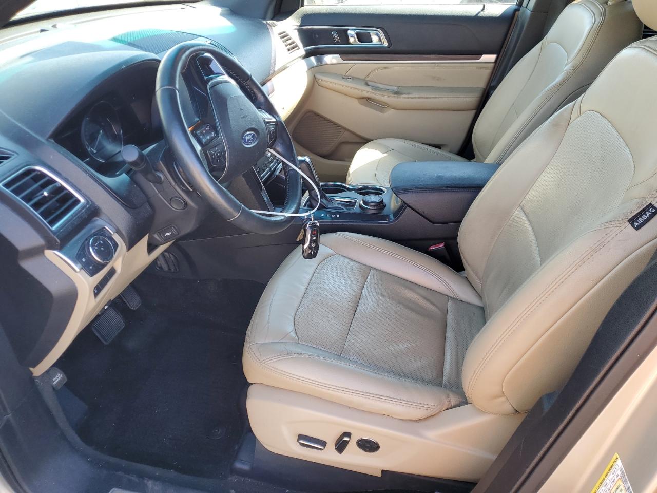 2017 Ford Explorer Limited VIN: 1FM5K8F8XHGB18695 Lot: 82319705