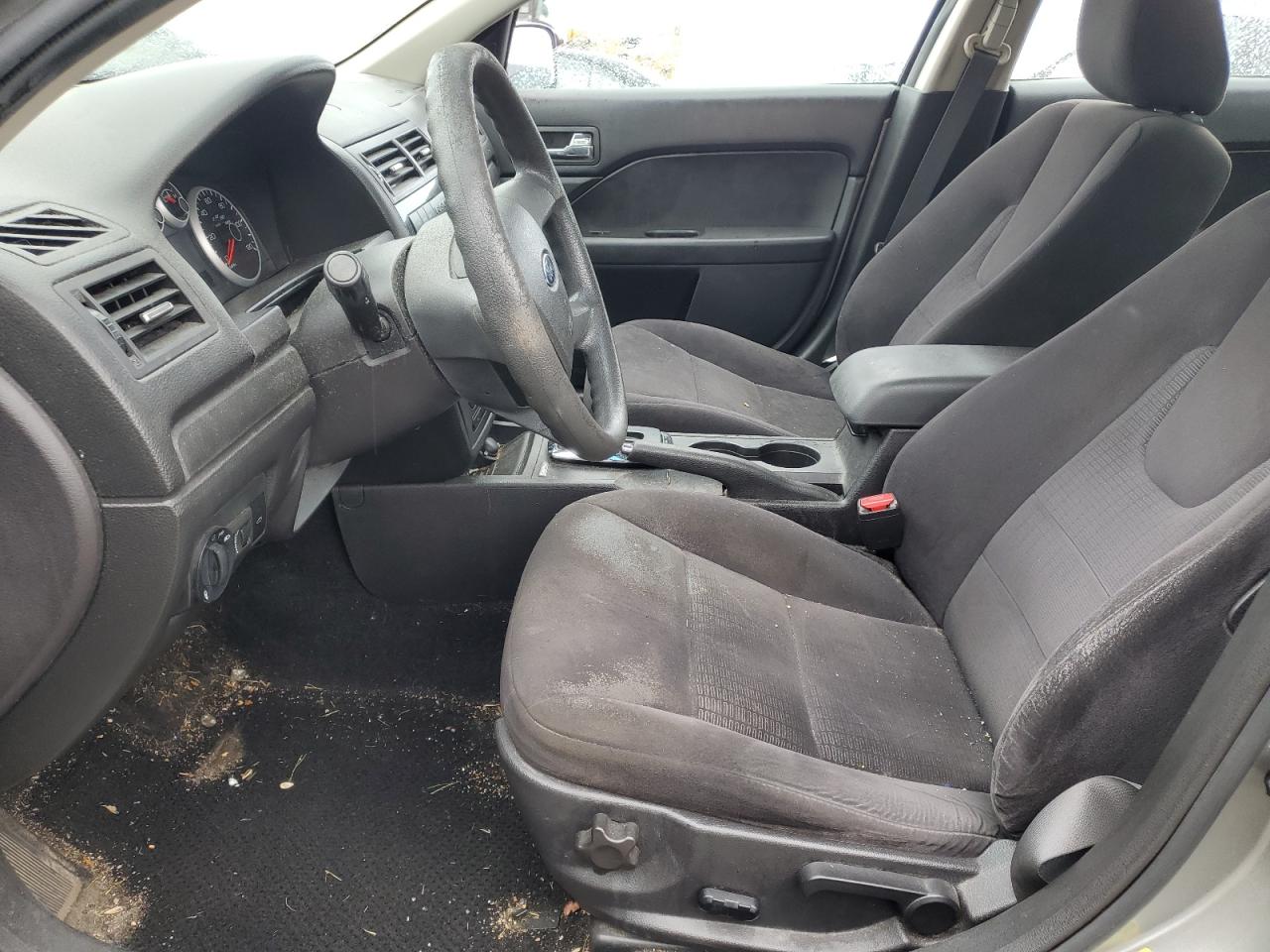 2009 Ford Fusion Se VIN: 3FAHP07159R172640 Lot: 82485335