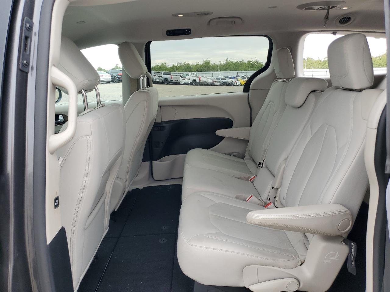 2017 Chrysler Pacifica Touring VIN: 2C4RC1DG2HR522349 Lot: 82457305