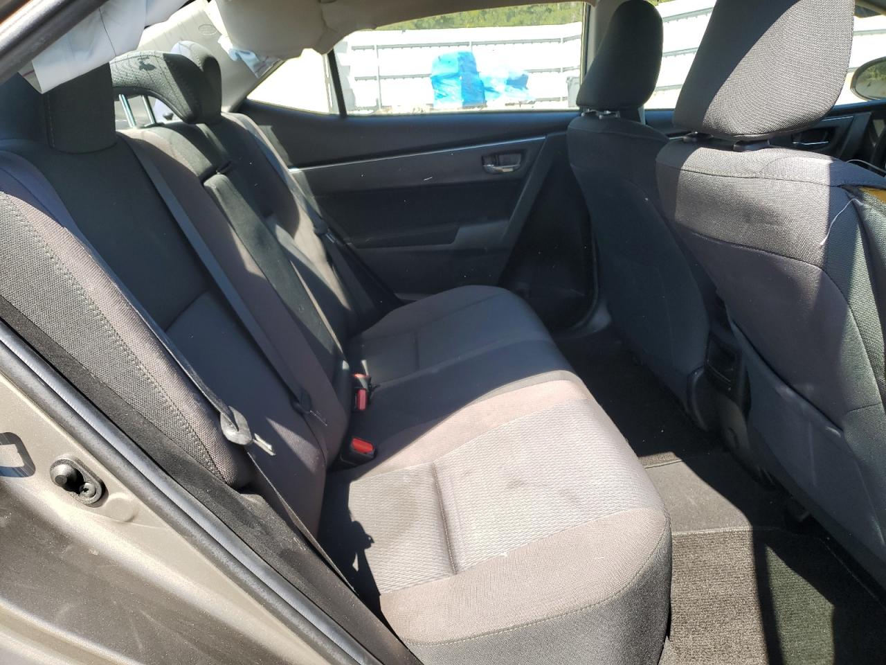 2019 Toyota Corolla L VIN: 5YFBURHE4KP882932 Lot: 85140505