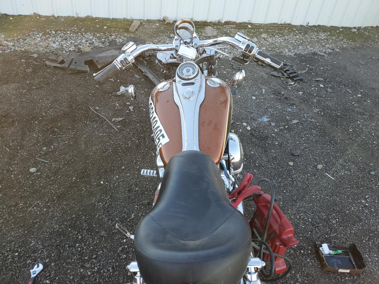 2008 Harley-Davidson Fxdse2 105Th Anniversary Edition VIN: 1HD1PS8428K975696 Lot: 86249405