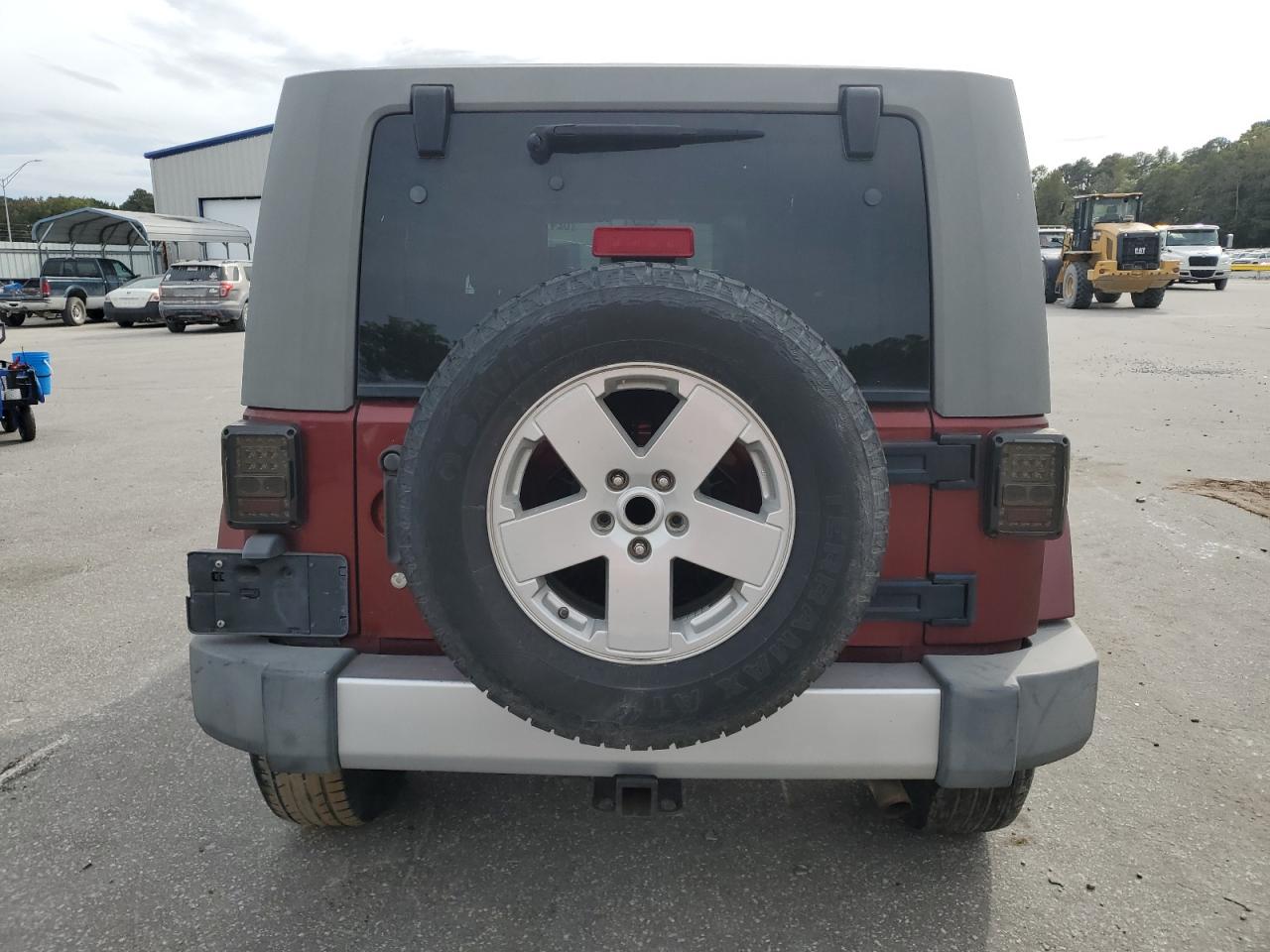 2008 Jeep Wrangler Unlimited Sahara VIN: 1J4GB59158L513329 Lot: 82410405