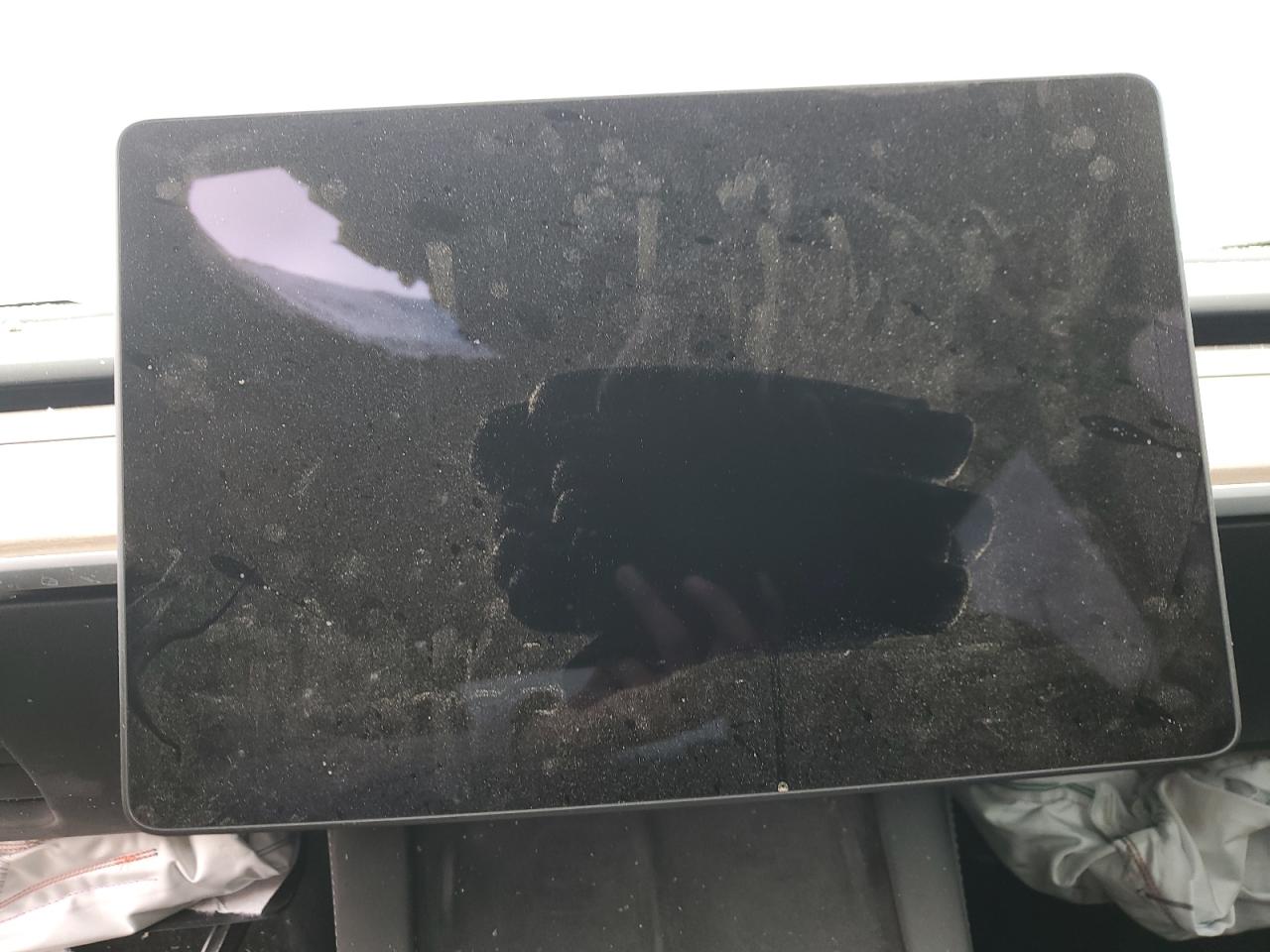 2025 Tesla Model Y VIN: 7SAYGDEE5SF264882 Lot: 86113415