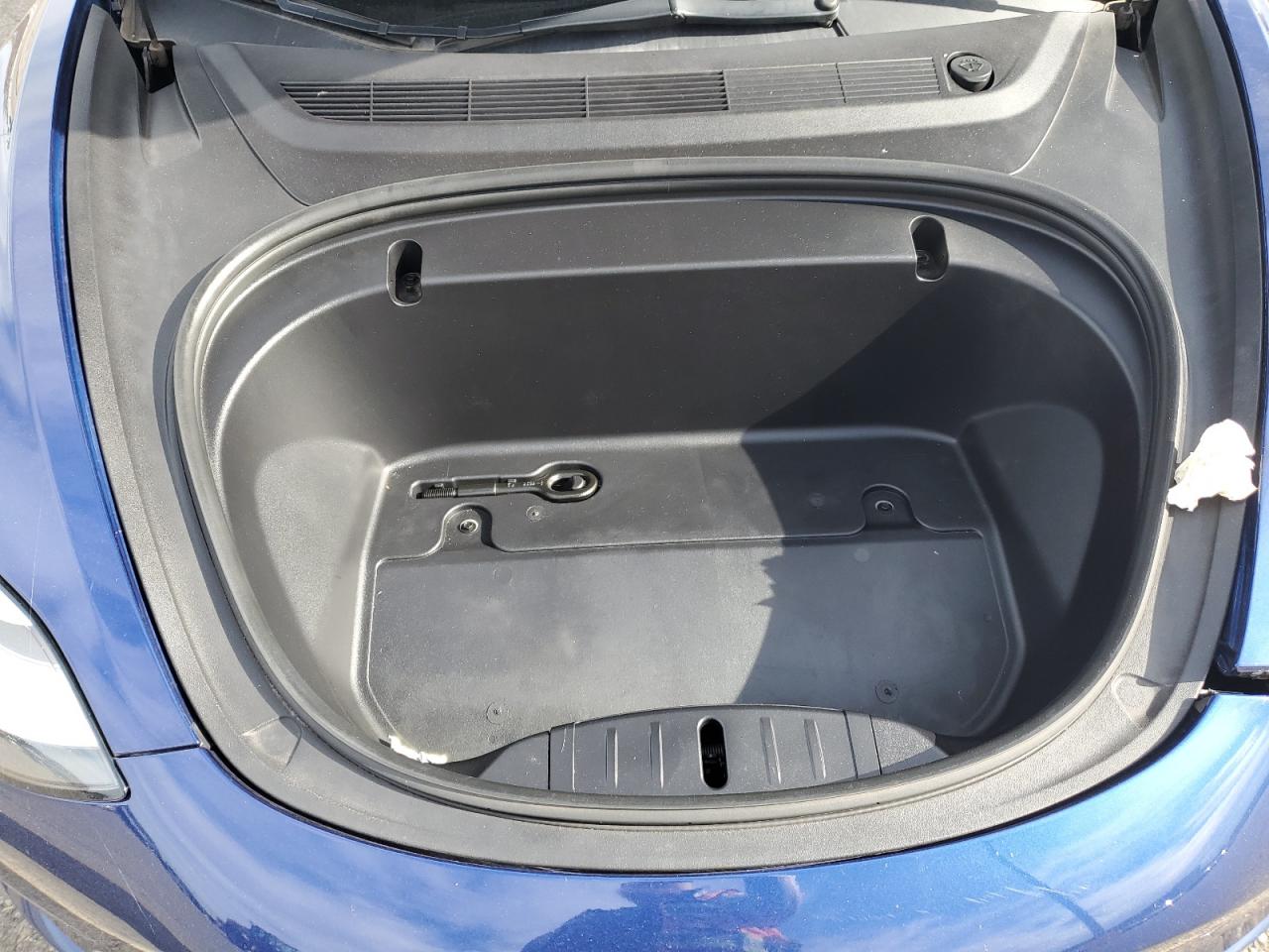 2020 Tesla Model 3 VIN: 5YJ3E1EB4LF735147 Lot: 90114865