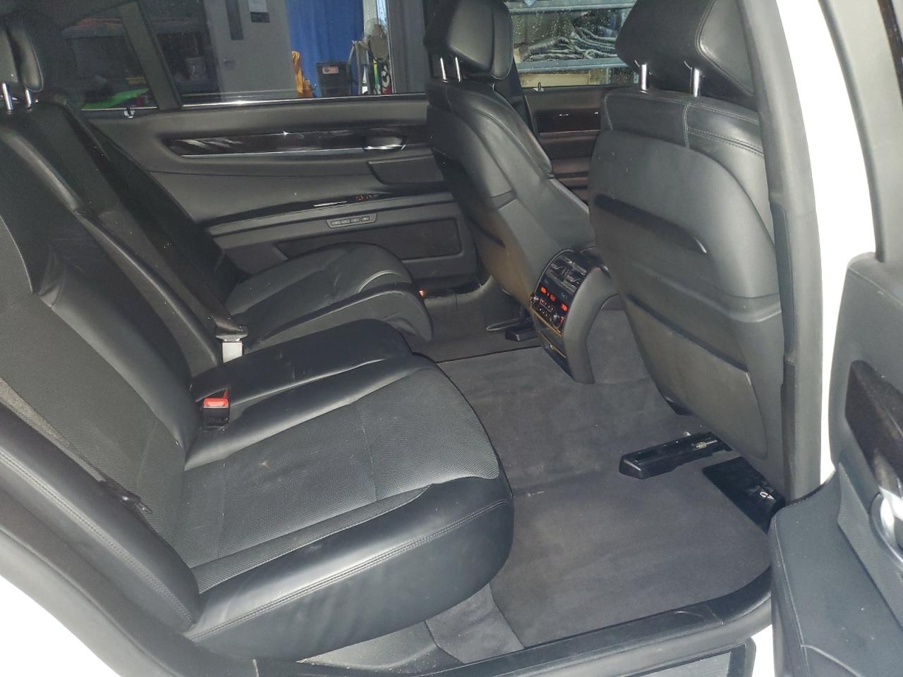 2013 BMW 750 Lxi VIN: WBAYF8C58DD140994 Lot: 84940475