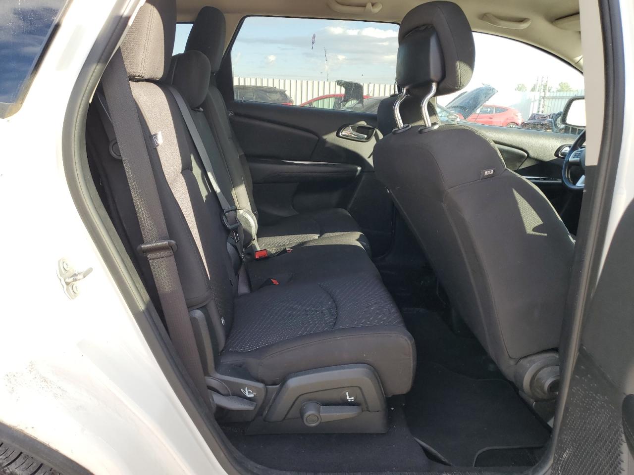 2017 Dodge Journey Se VIN: 3C4PDCAB2HT577373 Lot: 82207375