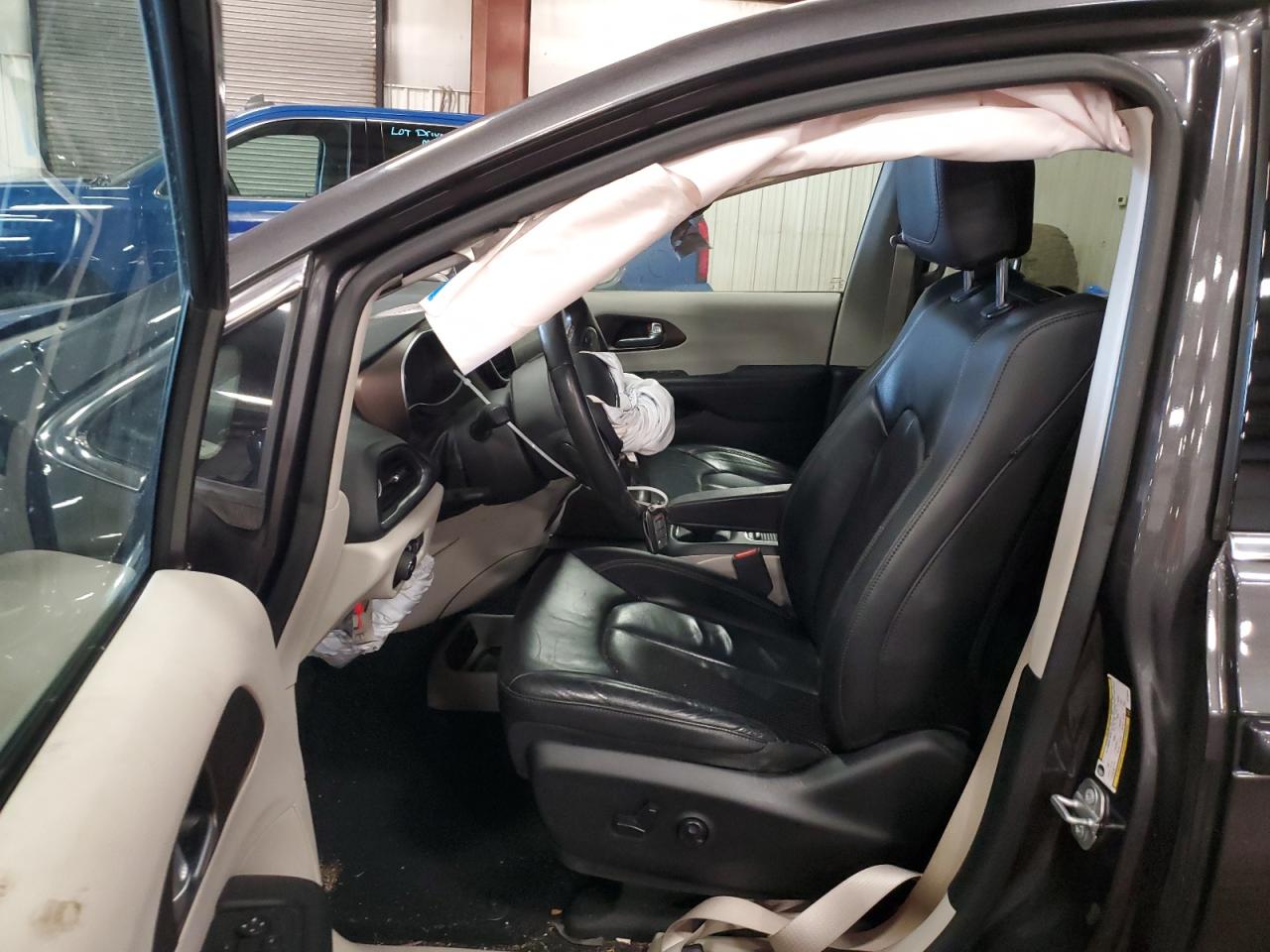 2018 Chrysler Pacifica Touring L Plus VIN: 2C4RC1EG2JR198453 Lot: 89796295