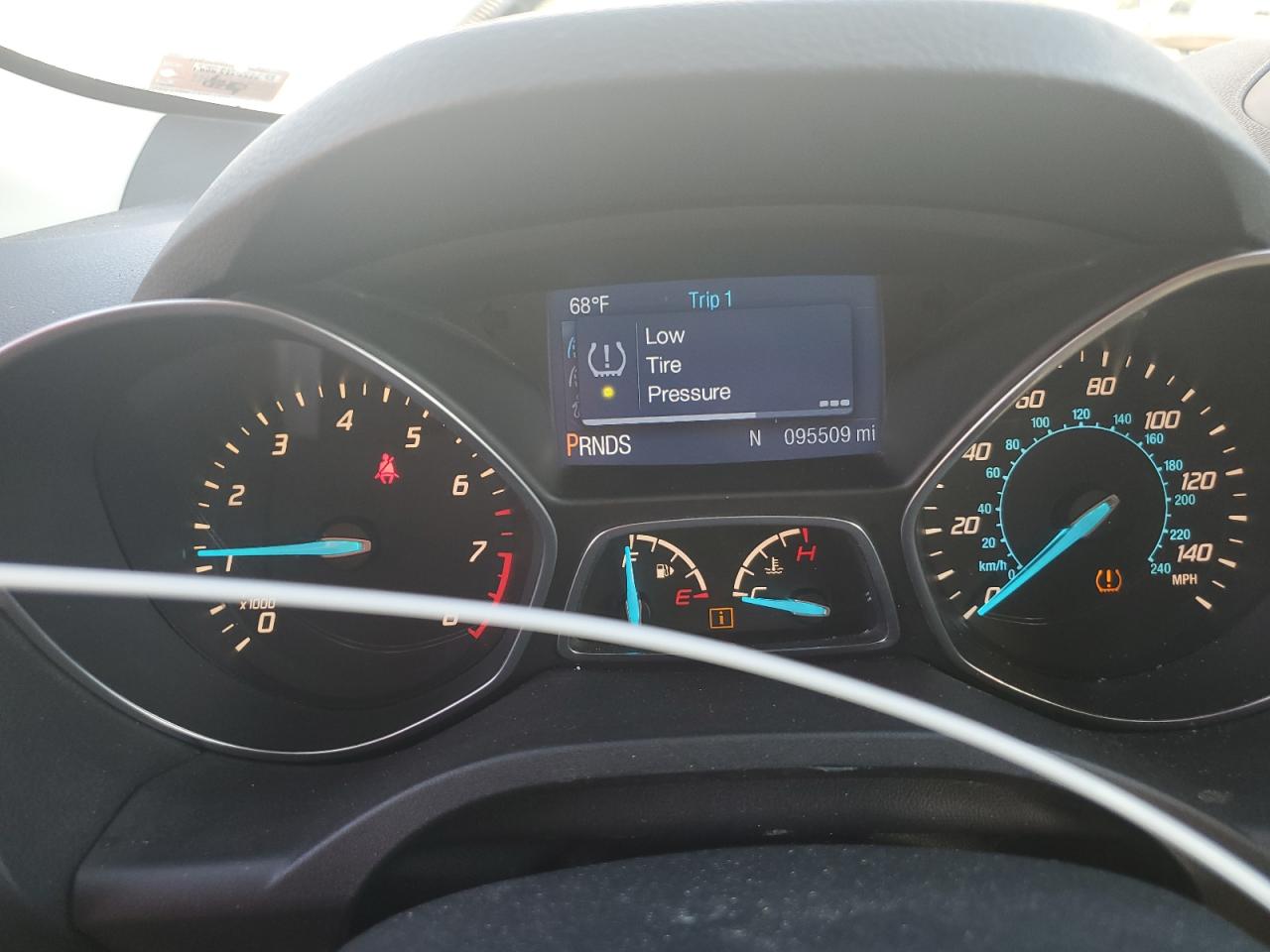 2014 Ford Escape S VIN: 1FMCU0F78EUD41826 Lot: 84560225