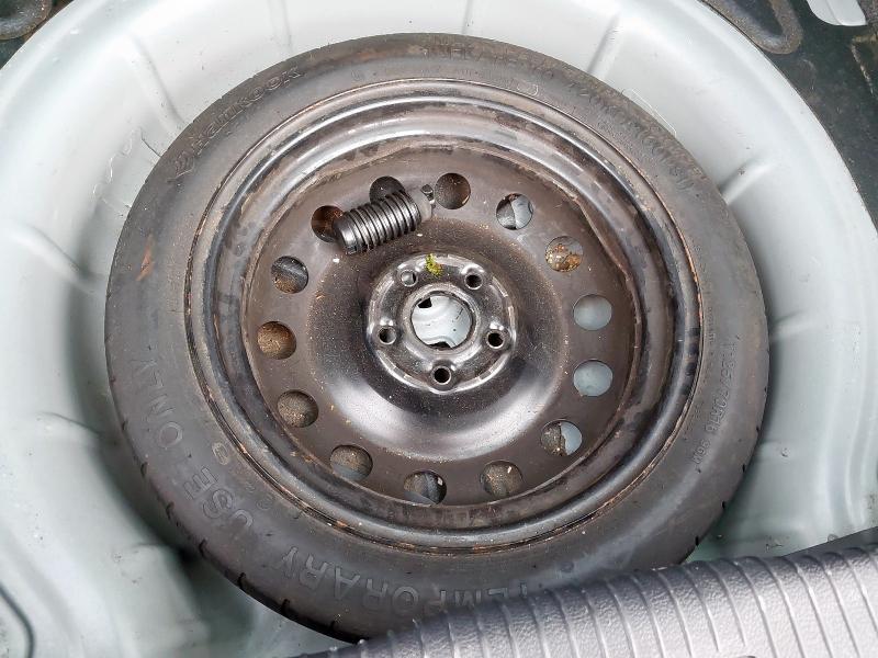 2006 VOLKSWAGEN GOLF 1.9 S TDI 5DR [AC]