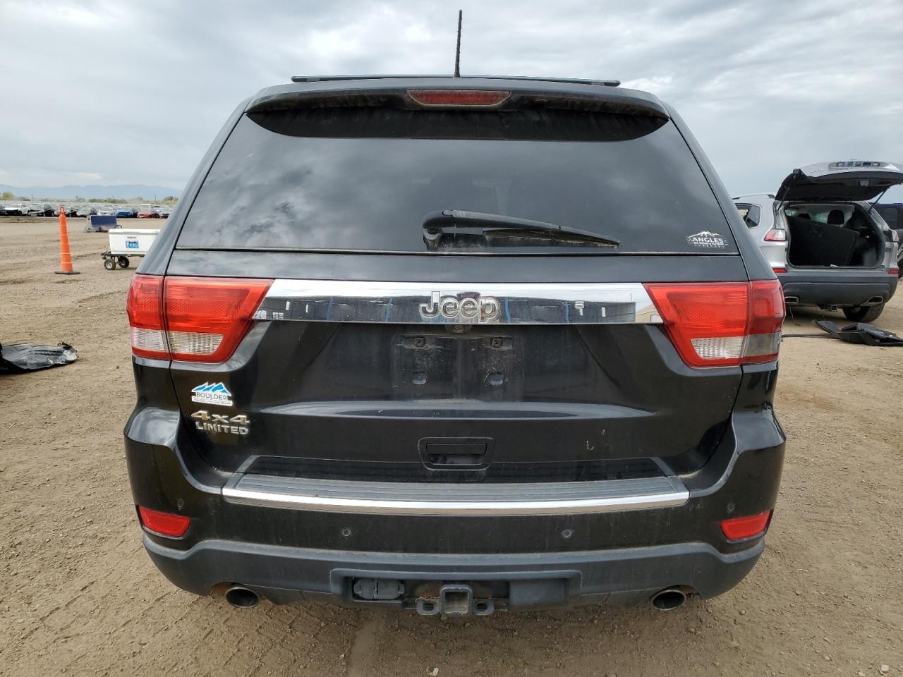 2011 Jeep Grand Cherokee Limited VIN: 1J4RR5GT2BC631404 Lot: 86265205