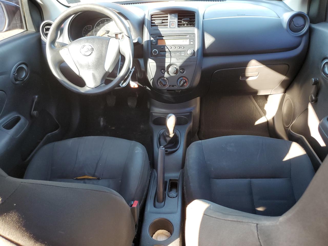 2016 Nissan Versa S VIN: 3N1CN7AP2GL863143 Lot: 85738275