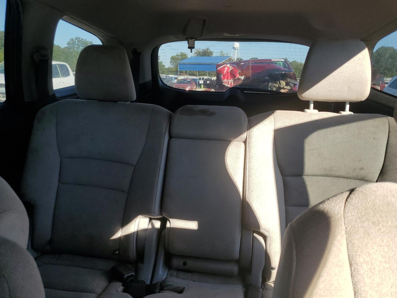 2019 Honda Pilot Lx VIN: 5FNYF5H1XKB028727 Lot: 84622385