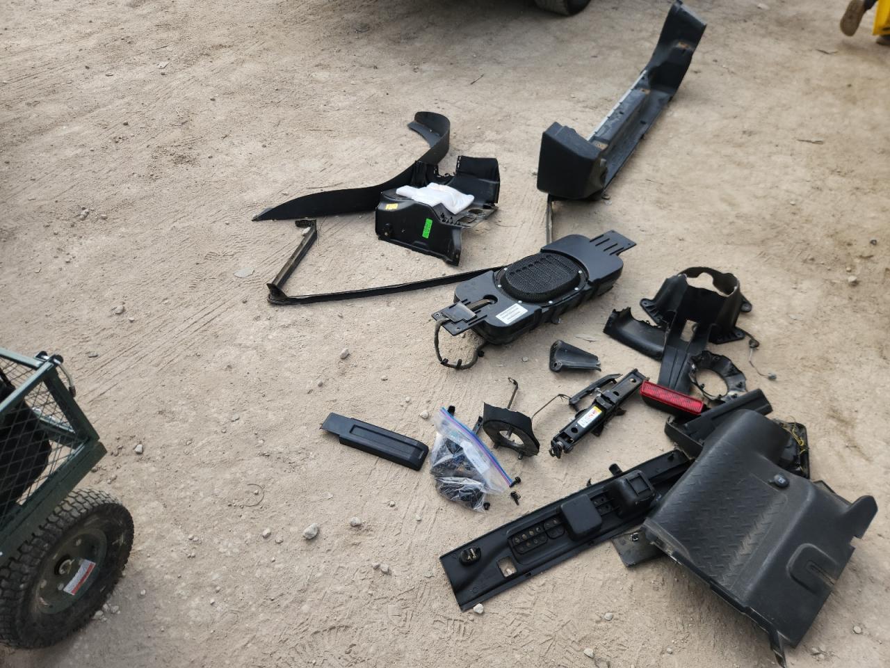 2015 Jeep Wrangler Unlimited Sahara VIN: 1C4BJWEG9FL547435 Lot: 85577295