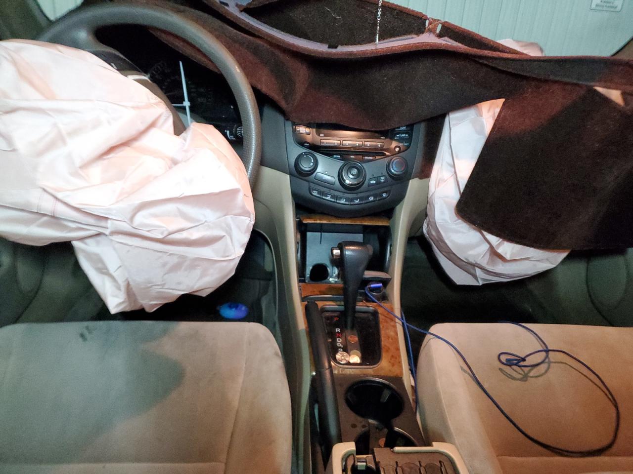 2004 Honda Accord Ex VIN: JHMCM56664C038796 Lot: 86752185