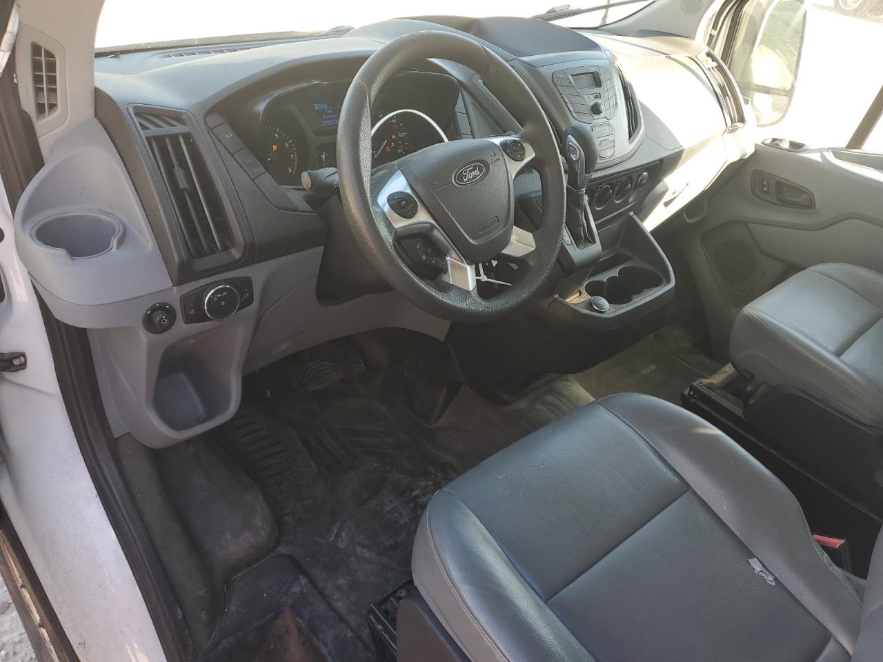 2019 Ford Transit Delivery Van VIN: 1FTYR2CM8KKB37746 Lot: 87208365