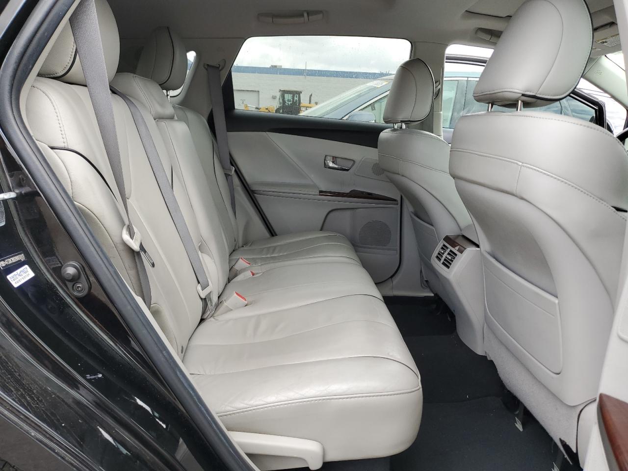 2011 Toyota Venza VIN: 4T3ZK3BB2BU037017 Lot: 82425025