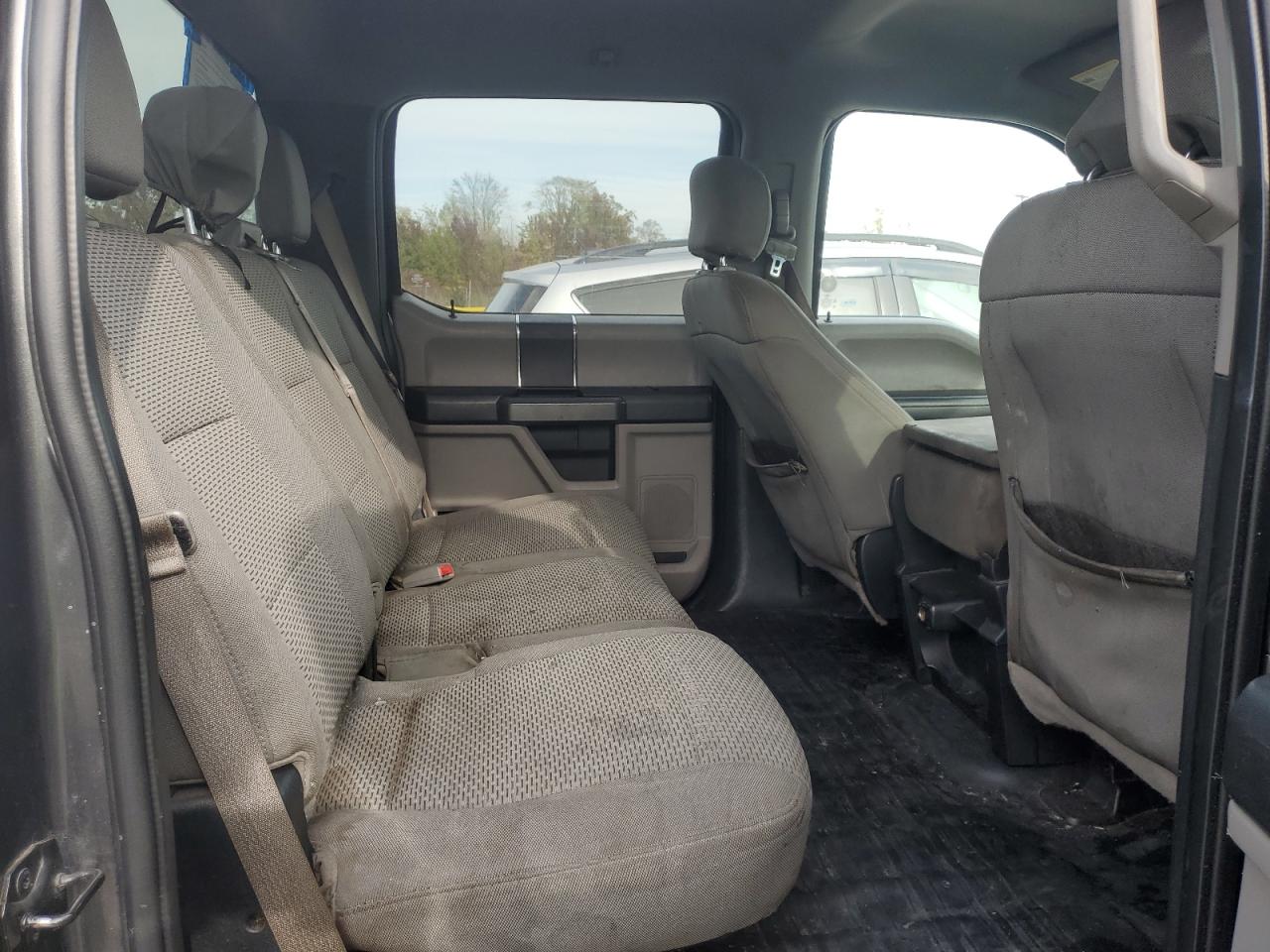 2017 Ford F150 Supercrew VIN: 1FTFW1EFXHFA15092 Lot: 87270625