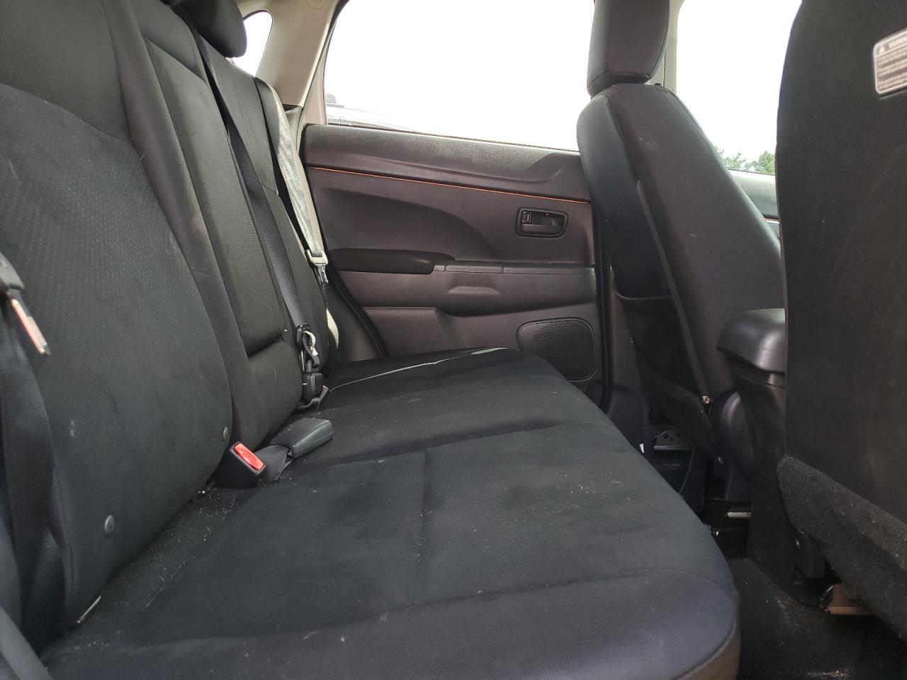 2015 Mitsubishi Outlander Sport Es VIN: 4A4AR3AU2FE050979 Lot: 84565065