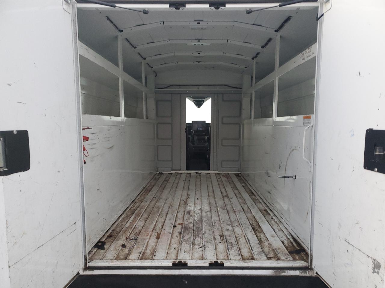 2023 Ford Transit Utility / Service Van VIN: 1FDBW7P89PKB65230 Lot: 89876595