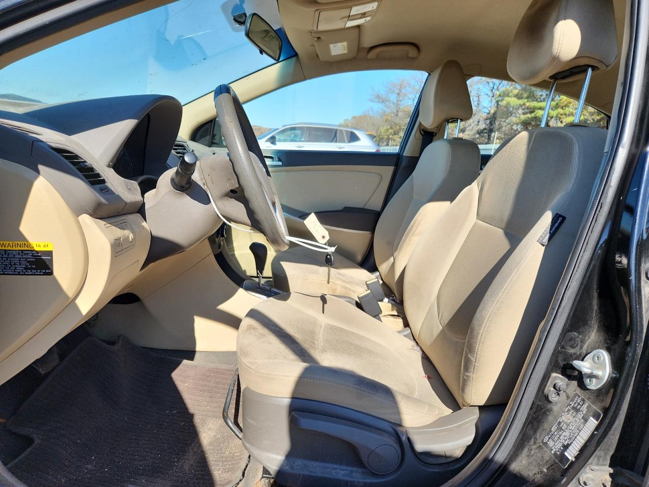 2014 Hyundai Accent Gls VIN: KMHCT4AEXEU777559 Lot: 87491235