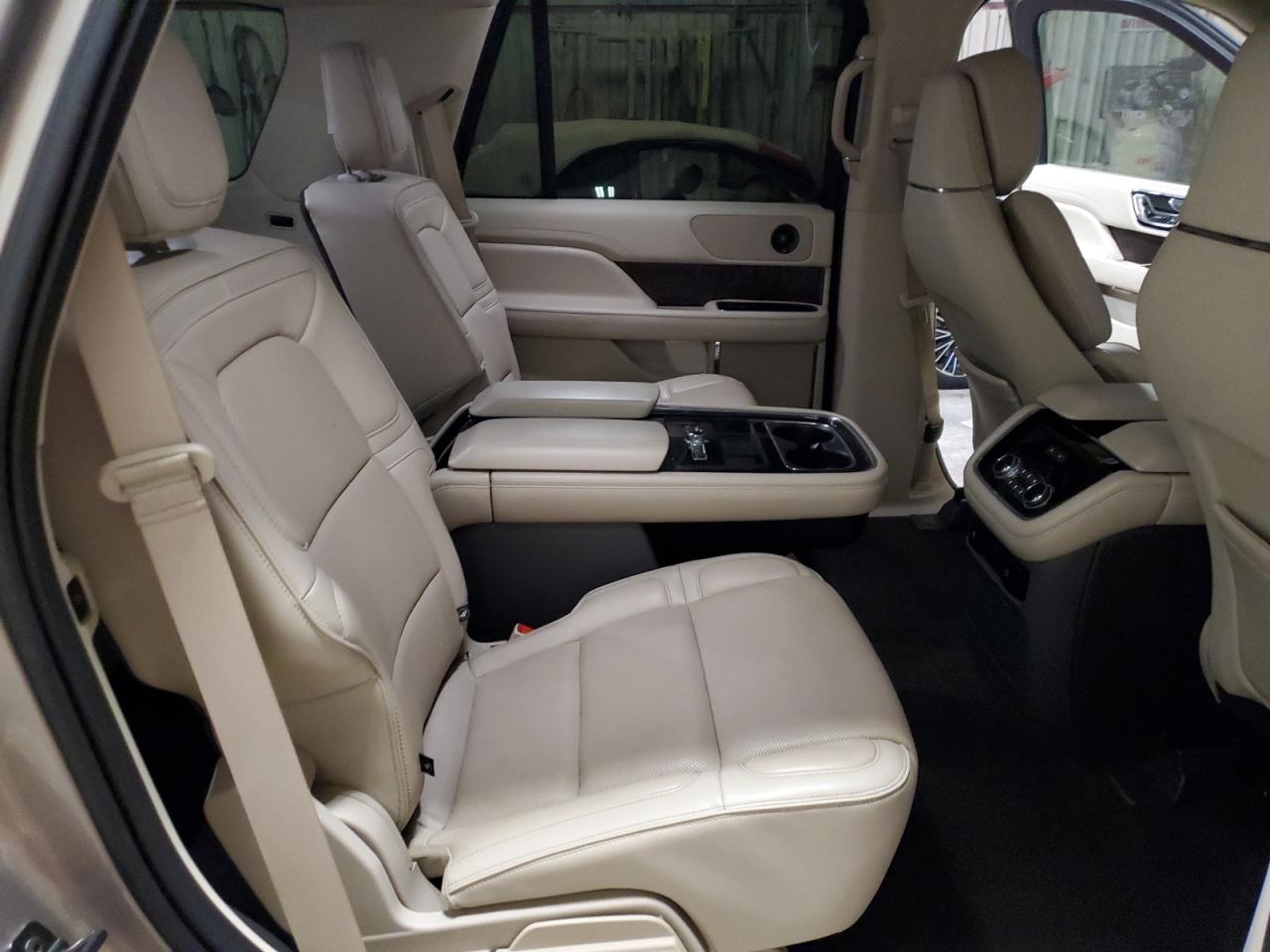 2019 Lincoln Navigator Reserve VIN: 5LMJJ2LT8KEL04601 Lot: 86327855