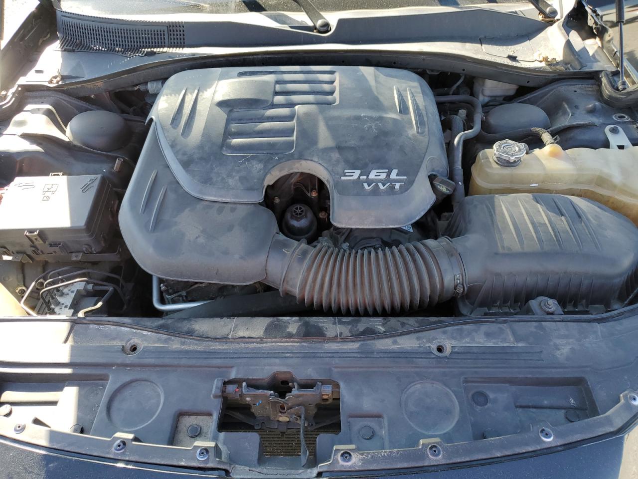 2015 Chrysler 300 Limited VIN: 2C3CCAAG4FH763024 Lot: 85169285