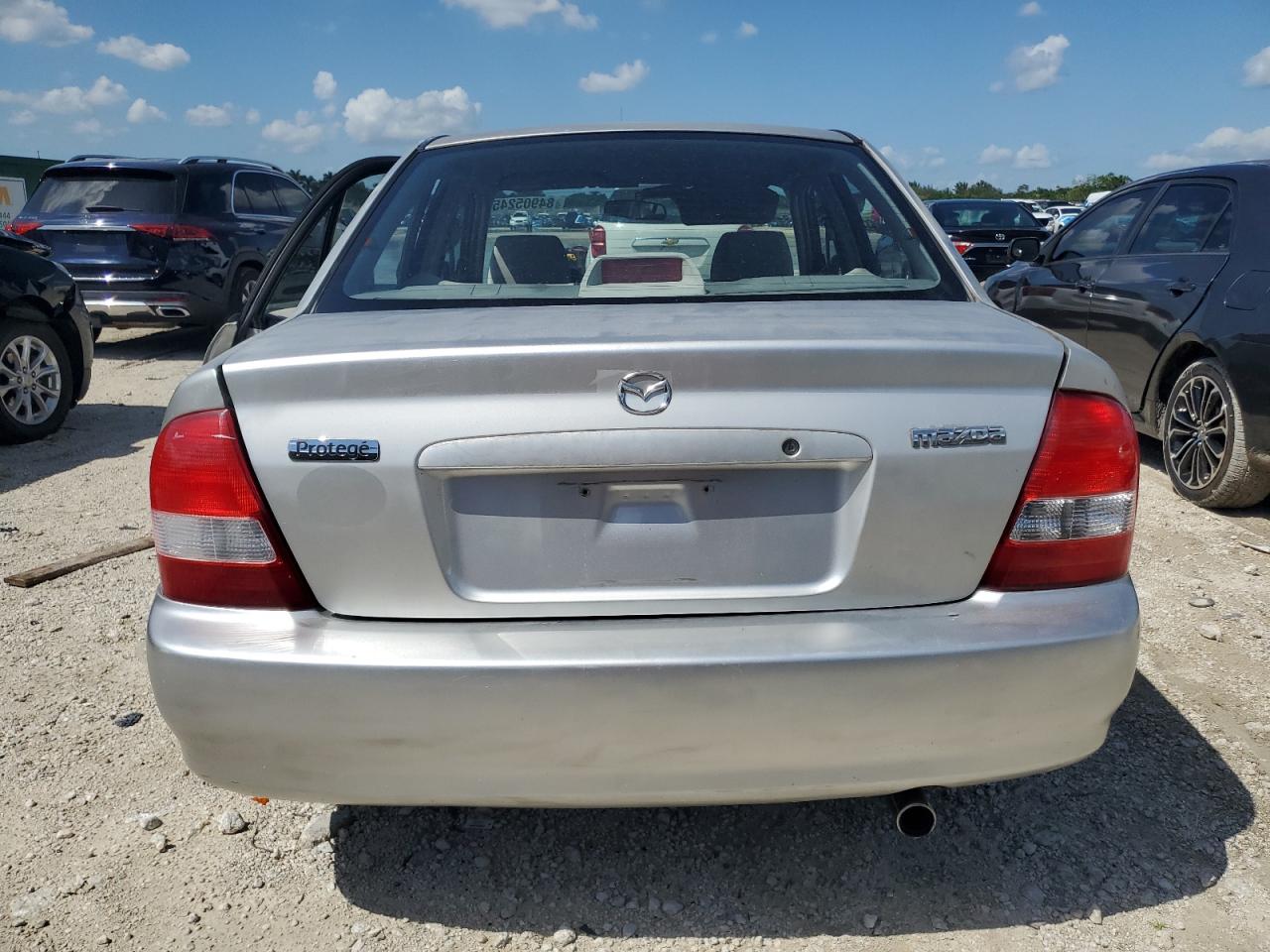 2002 Mazda Protege Dx VIN: JM1BJ225320634626 Lot: 84905245
