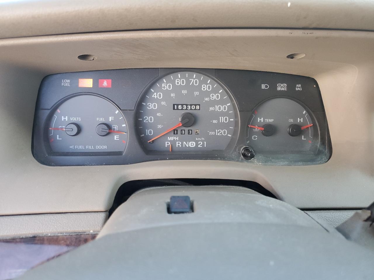 2005 Mercury Grand Marquis Ls VIN: 2MEFM75W95X671226 Lot: 84596455