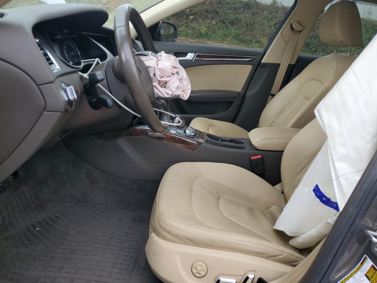 2014 Audi A4 Premium Plus VIN: WAUFFAFLXEN006296 Lot: 86254415