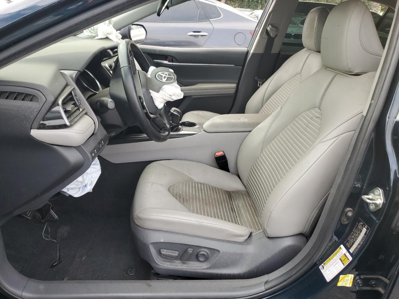 2019 Toyota Camry L VIN: 4T1B11HK3KU792427 Lot: 67387445